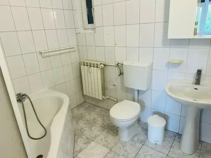 Stefan cel Mare, apartament 4 camere.